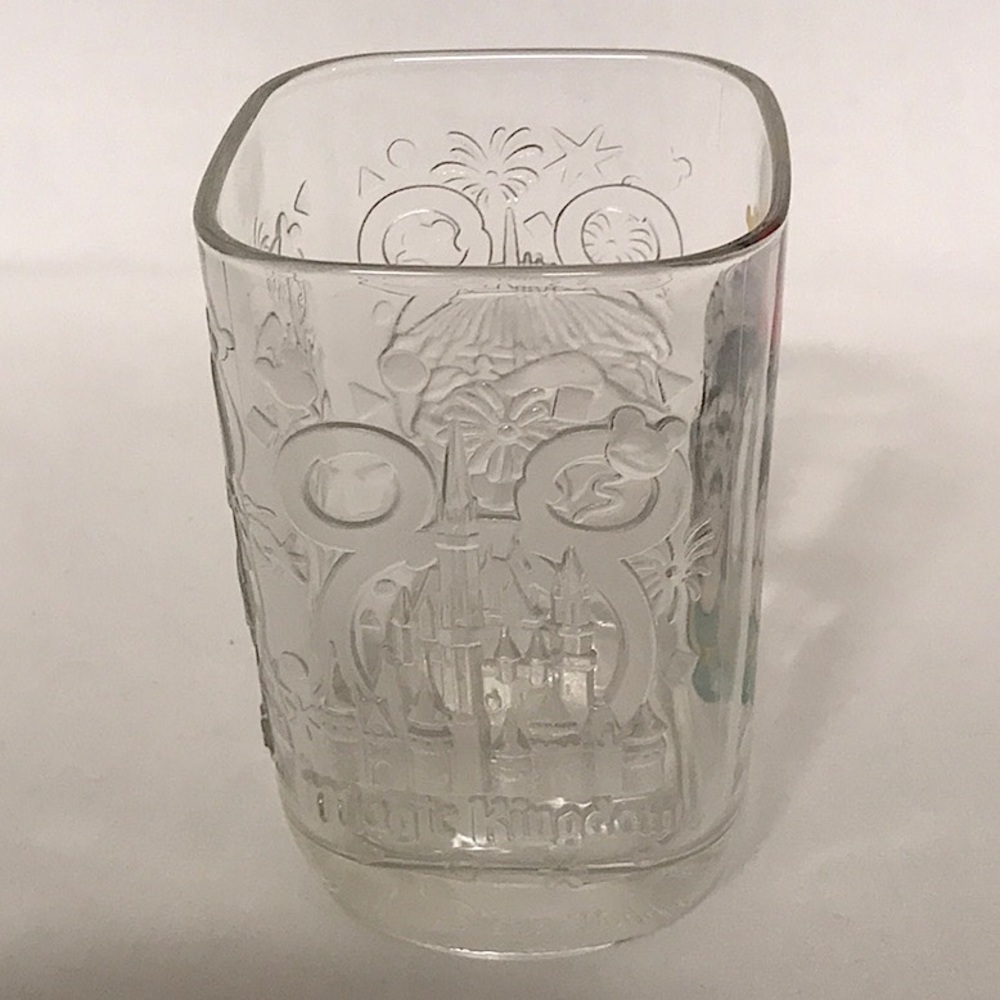 Walt Disney McDonalds Collectors Glasses 100 Years of Magic 2000-Set of 2 - Picture 5 of 12